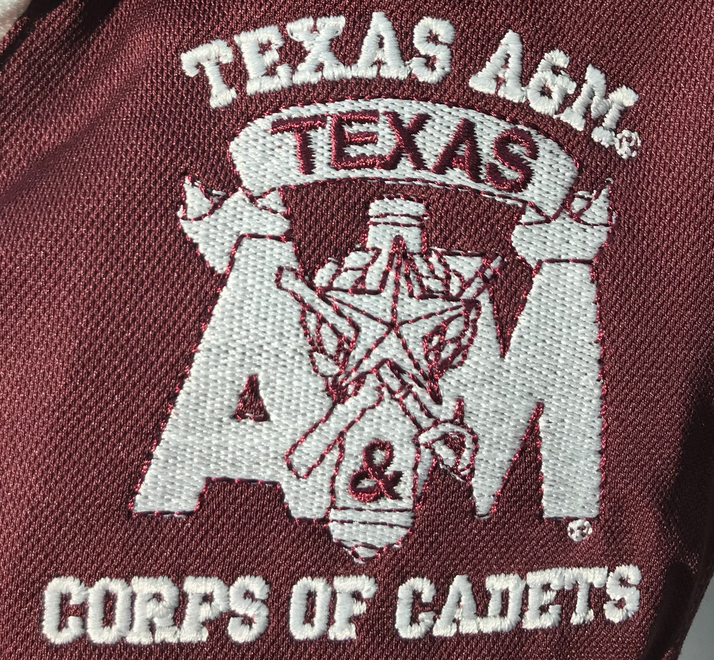 Ladies Maroon Short Sleeve Fishing Shirt – Shop Corps of Cadets